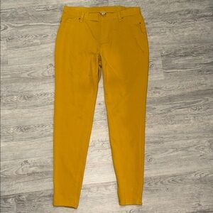 Time and Tru Golden Yellow Apparel